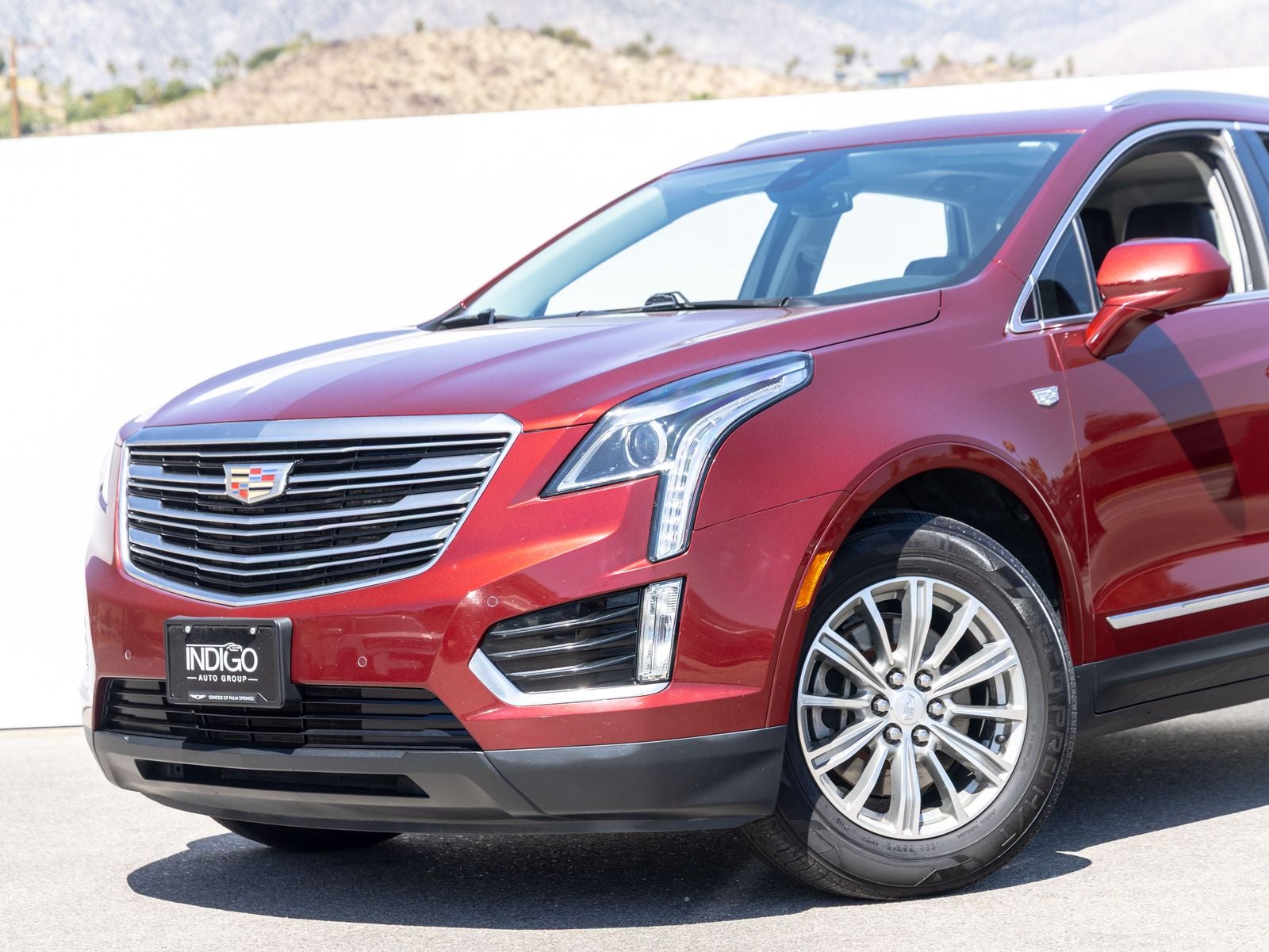 Used 2017 Cadillac XT5 Luxury with VIN 1GYKNBRS6HZ254193 for sale in Palm Springs, CA