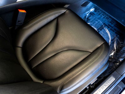 2019 Lincoln Nautilus Standard