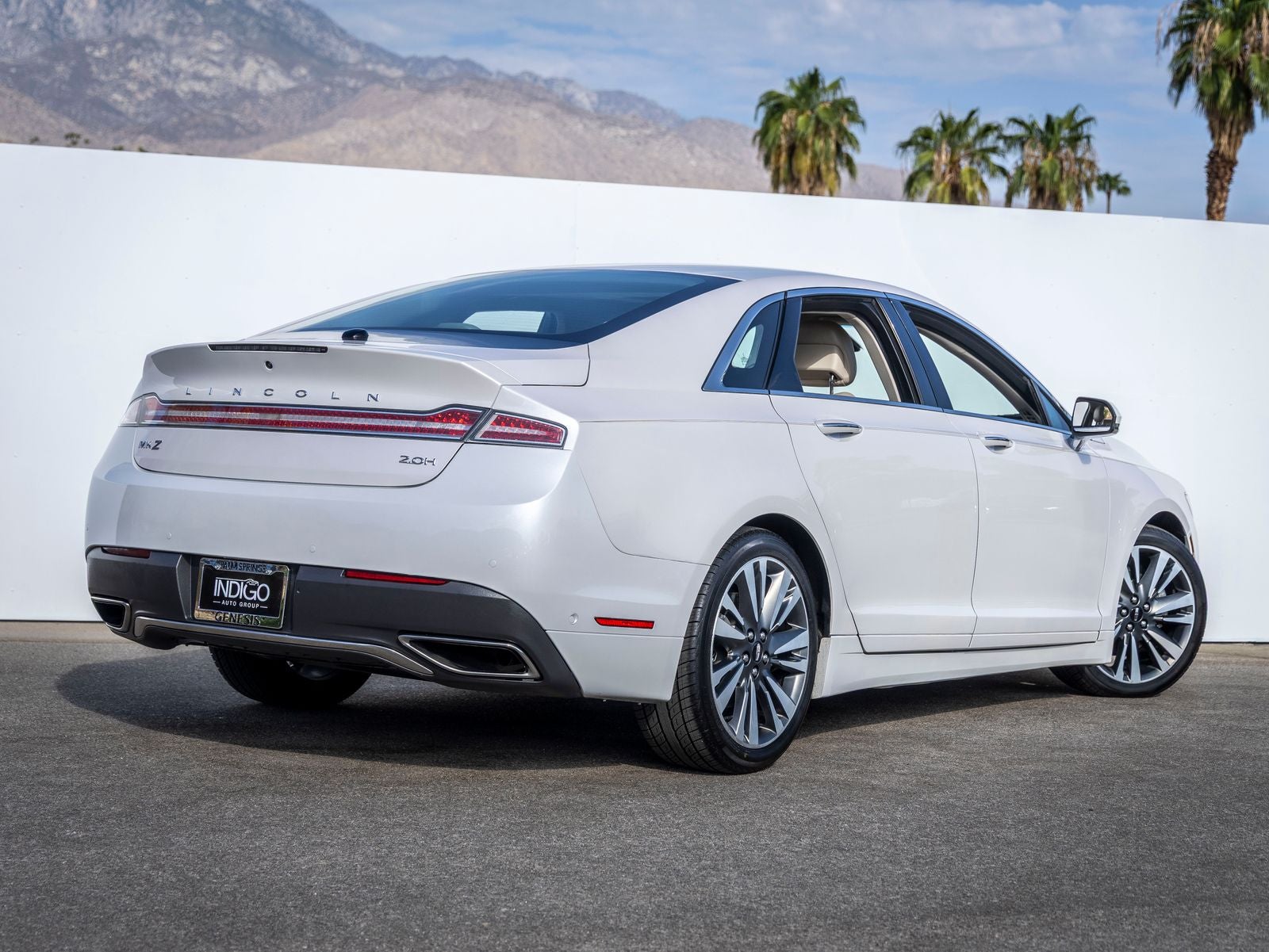 2017 Lincoln MKZ Hybrid Reserve