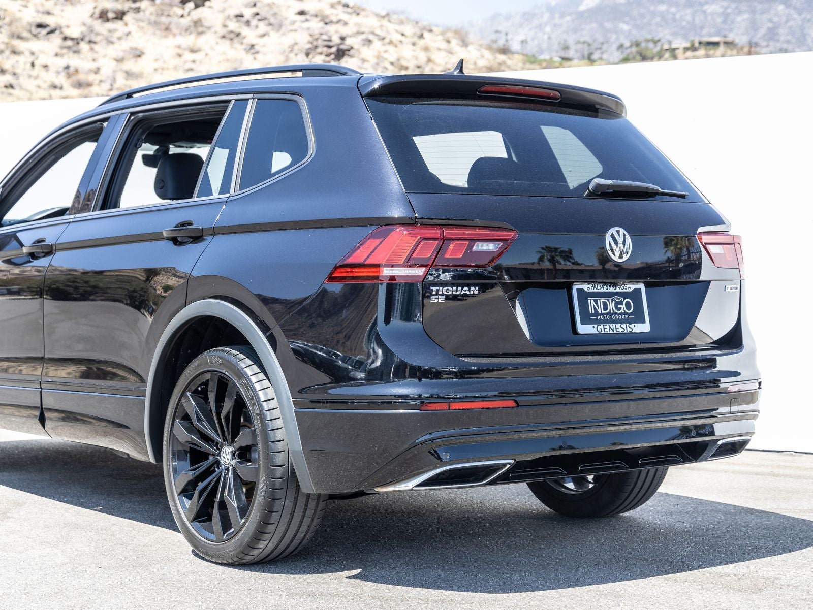 2020 Volkswagen Tiguan 2.0T SE R-Line Black 4Motion
