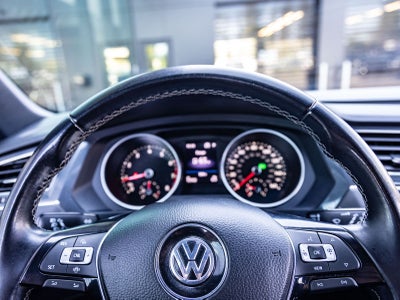 2020 Volkswagen Tiguan 2.0T SE R-Line Black 4Motion