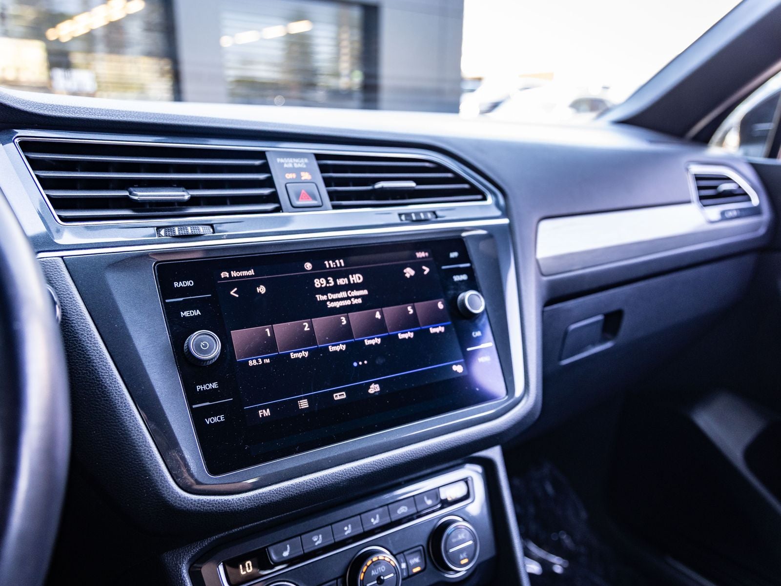 2020 Volkswagen Tiguan 2.0T SE R-Line Black 4Motion