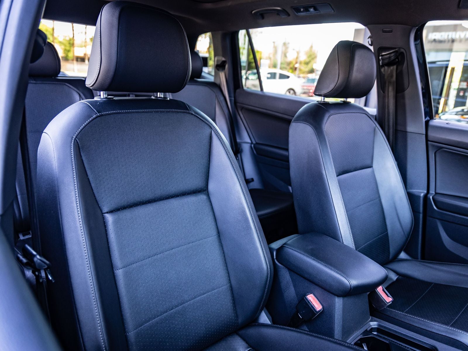 2020 Volkswagen Tiguan 2.0T SE R-Line Black 4Motion