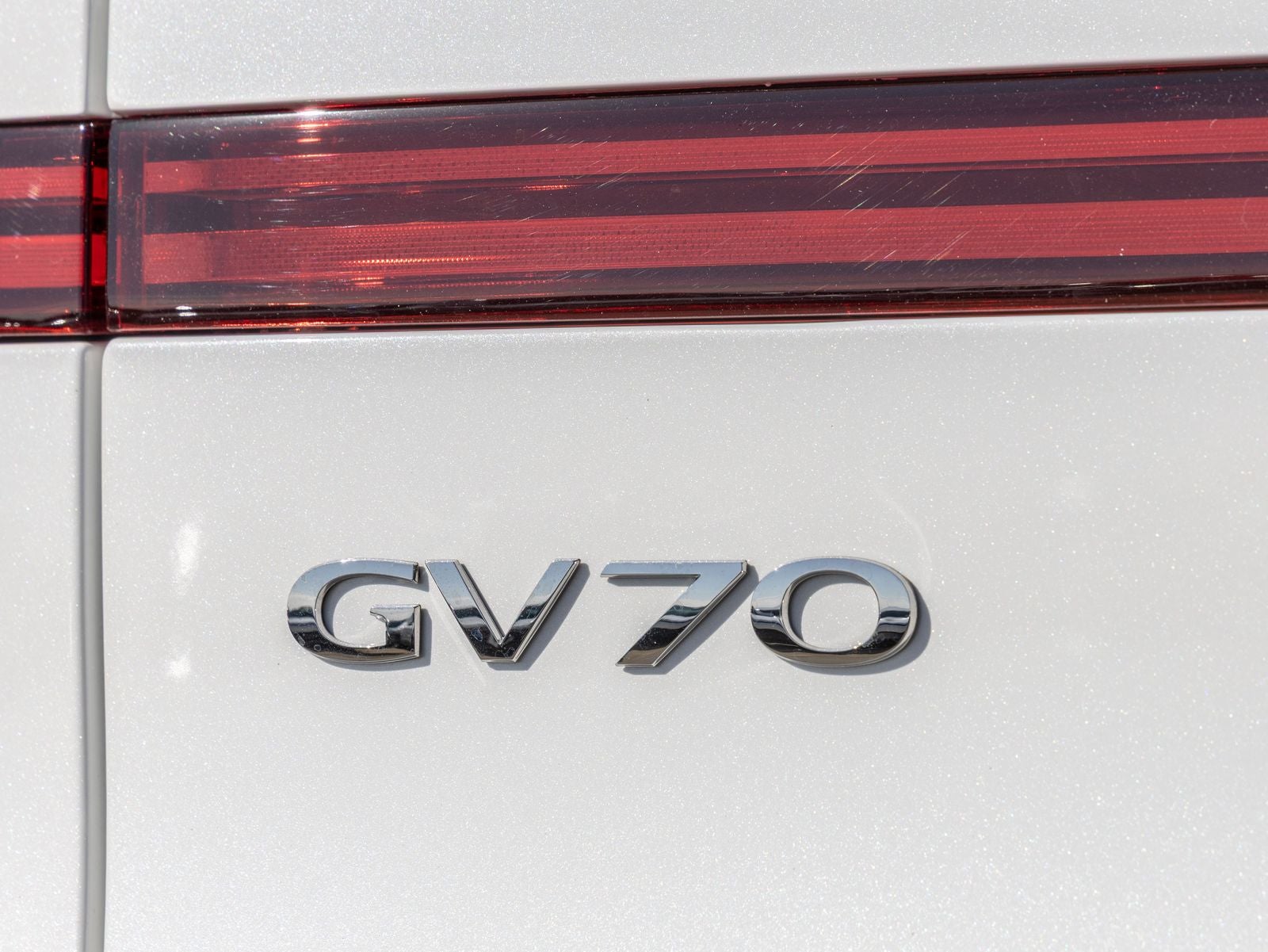 2026 Genesis GV70 2.5T Select