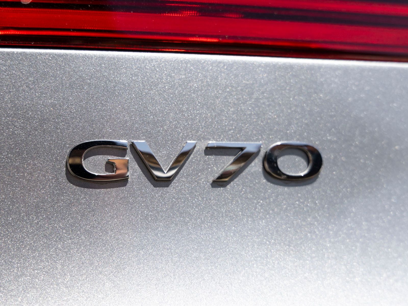 2024 Genesis GV70 2.5T