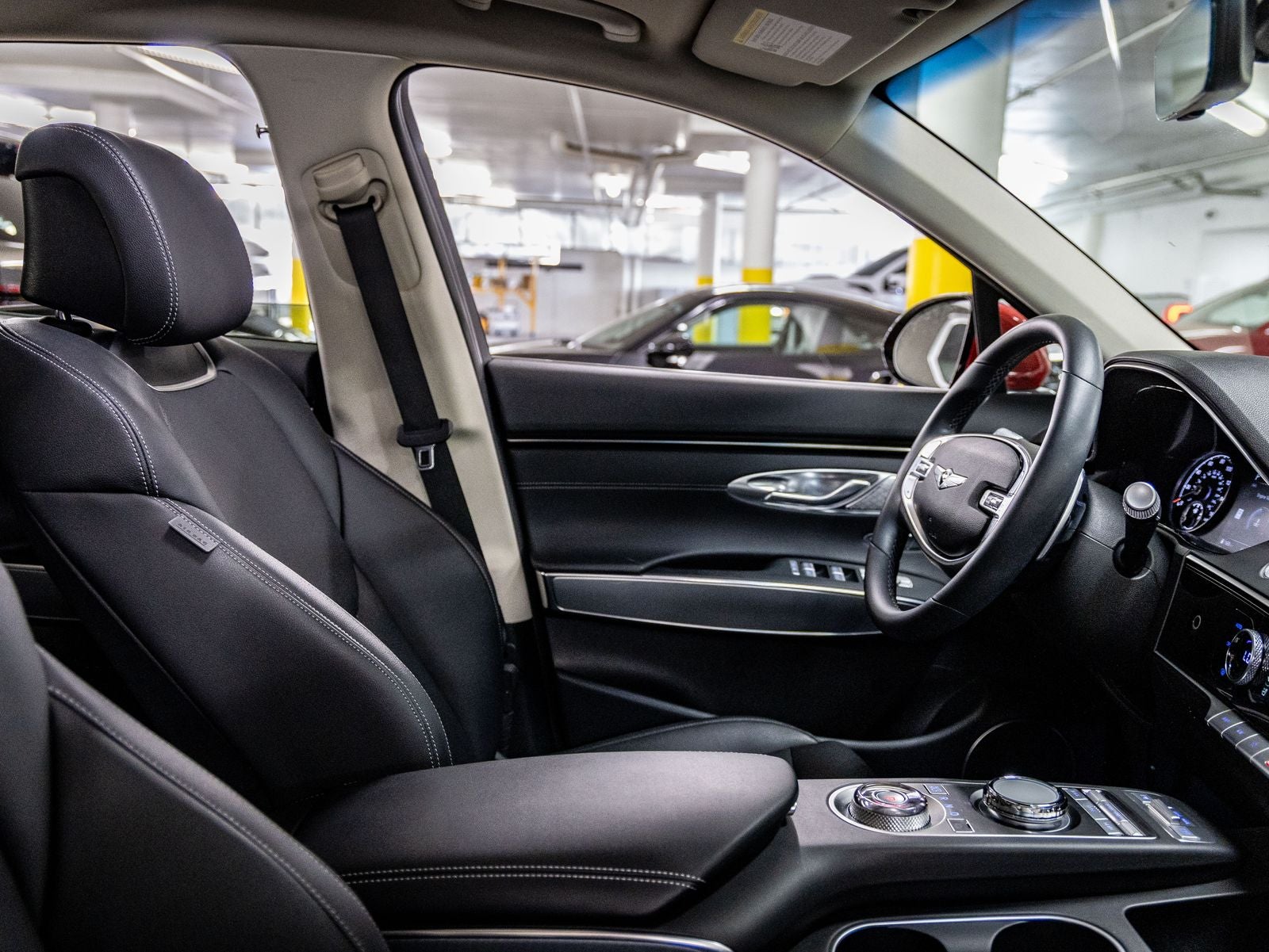 2024 Genesis GV70 2.5T Select