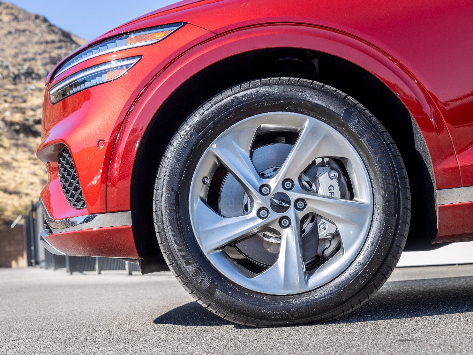 2026 Genesis GV70 2.5T Advanced