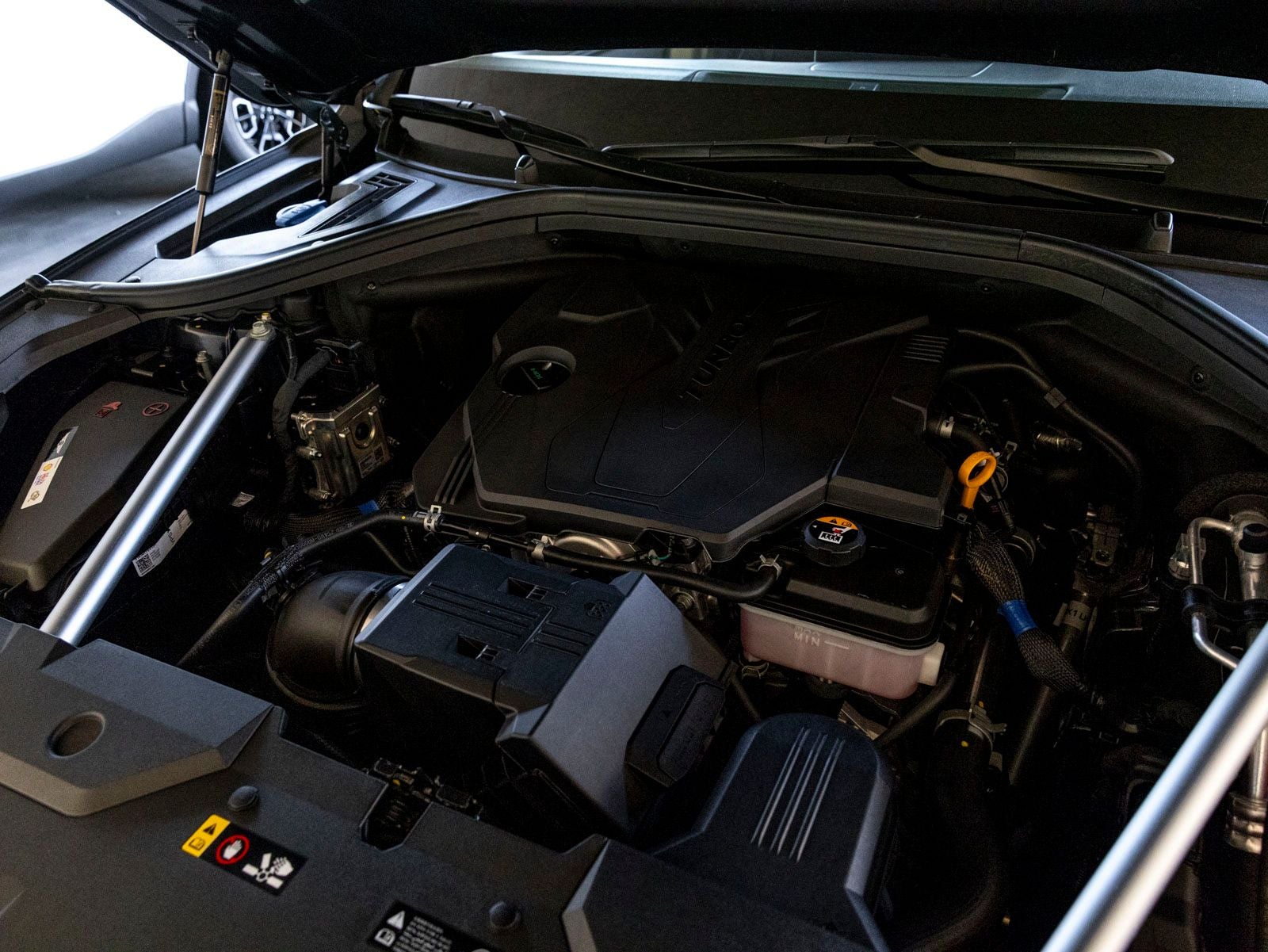 2026 Genesis GV70 2.5T Advanced