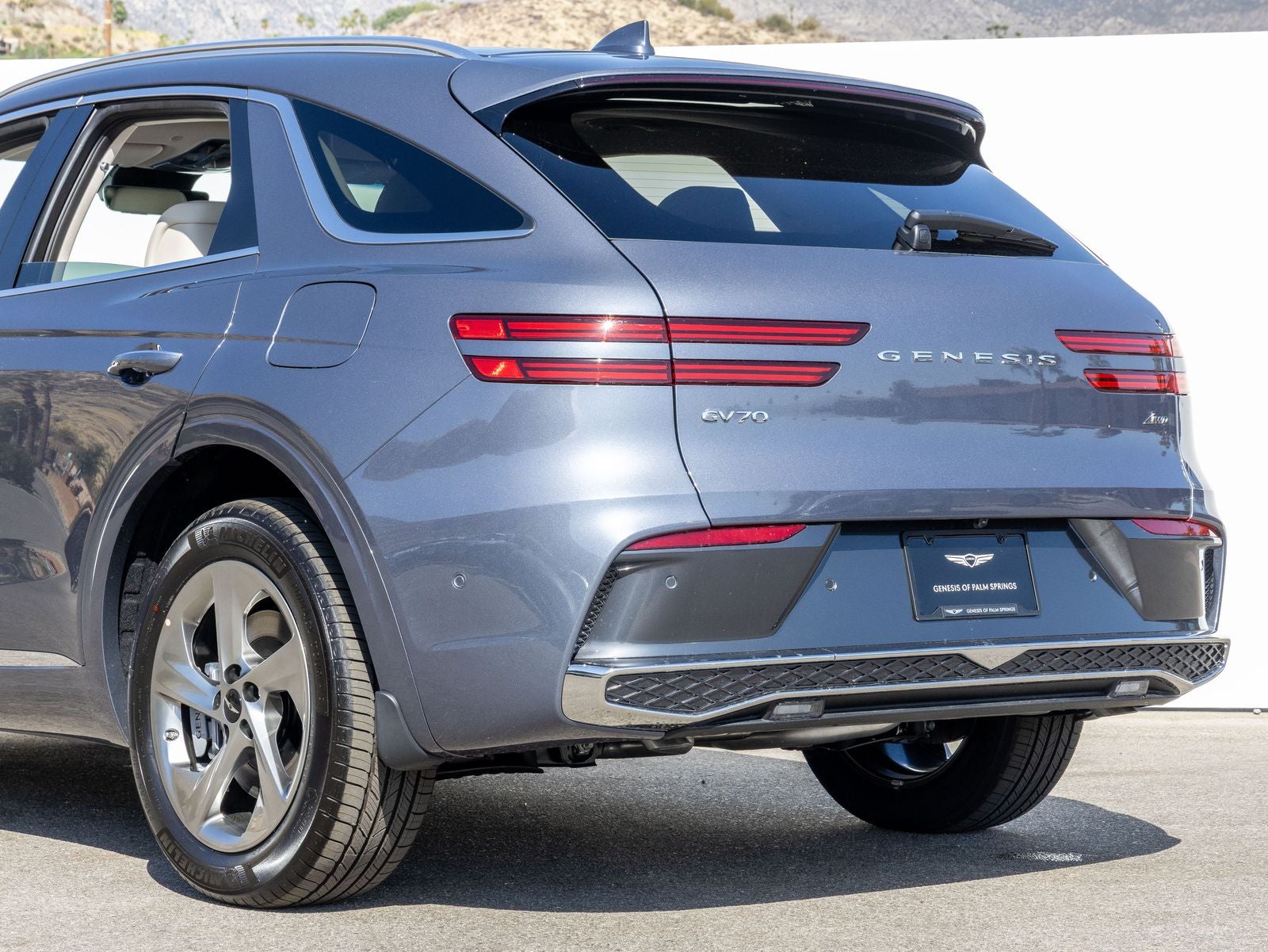 2026 Genesis GV70 2.5T Advanced