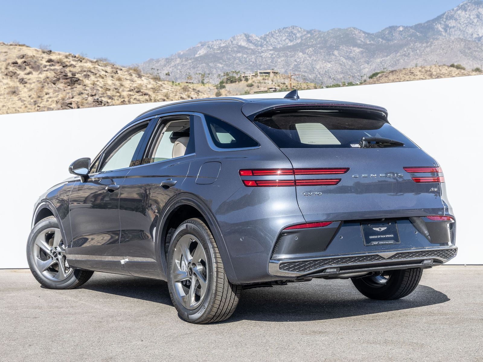 2026 Genesis GV70 2.5T Advanced