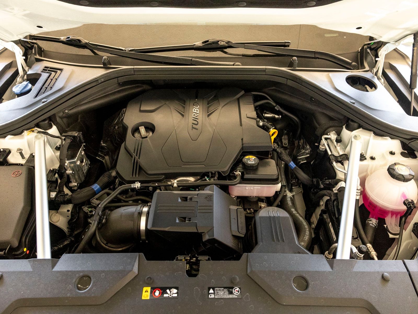 2026 Genesis GV70 2.5T Advanced