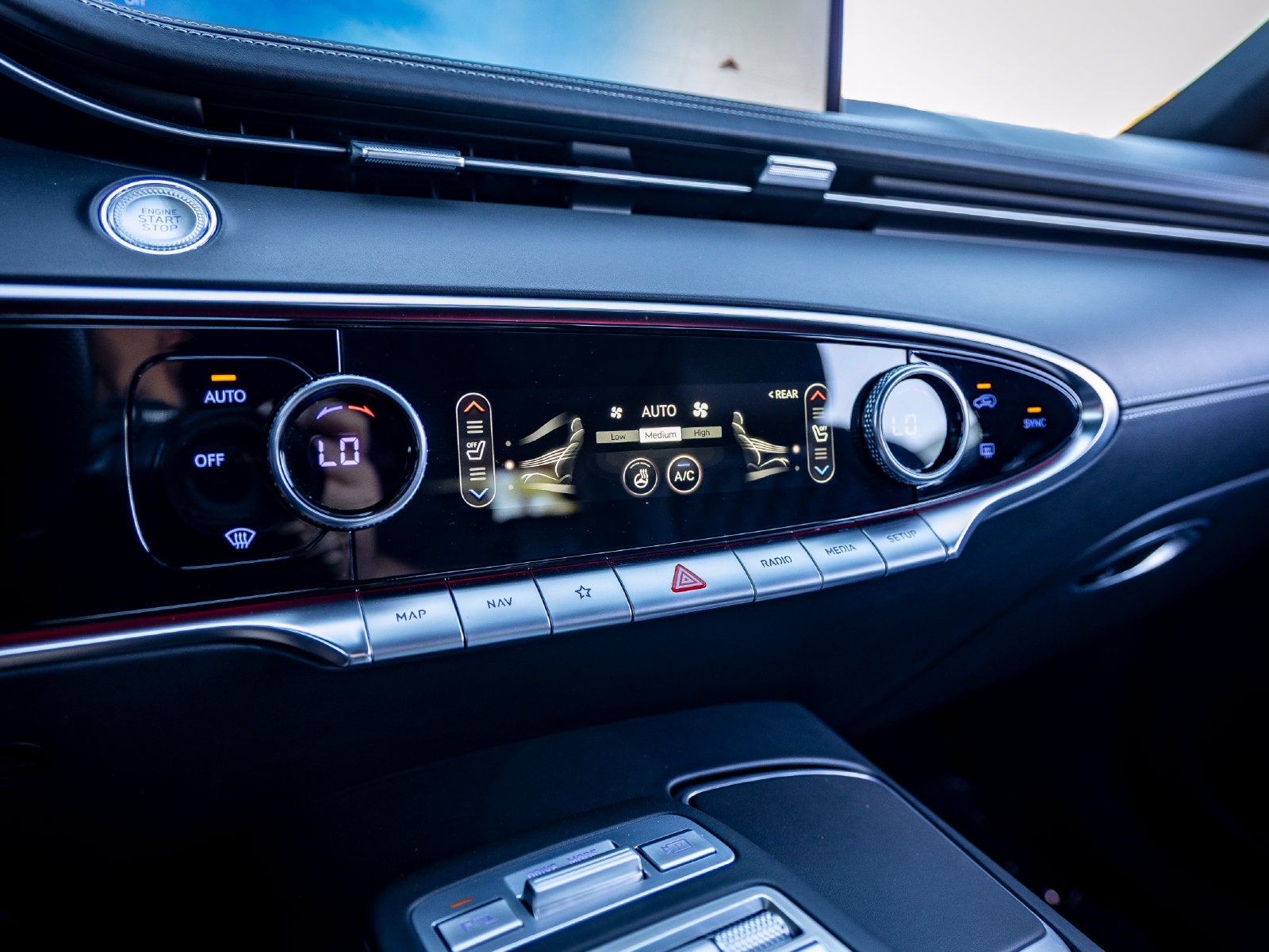 2024 Genesis GV70 3.5T Sport Prestige -Sport Advanced