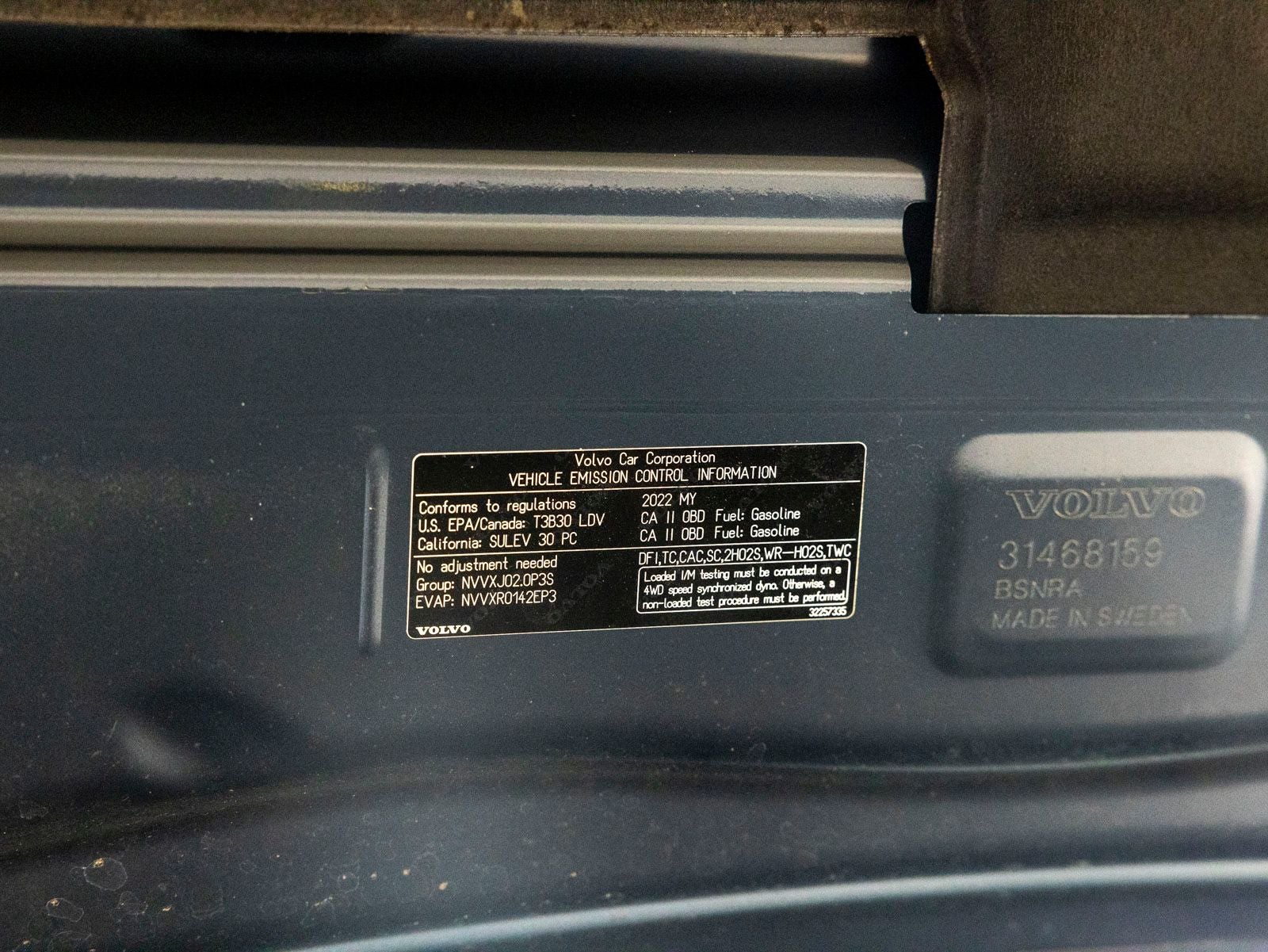 2022 Volvo S60 Recharge Plug-In Hybrid T8 Inscription