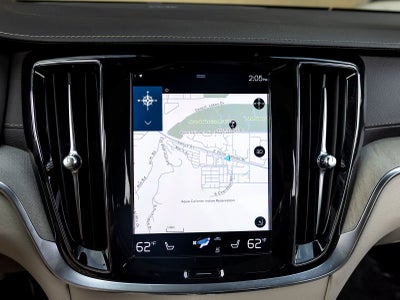 2022 Volvo S60 Recharge Plug-In Hybrid T8 Inscription