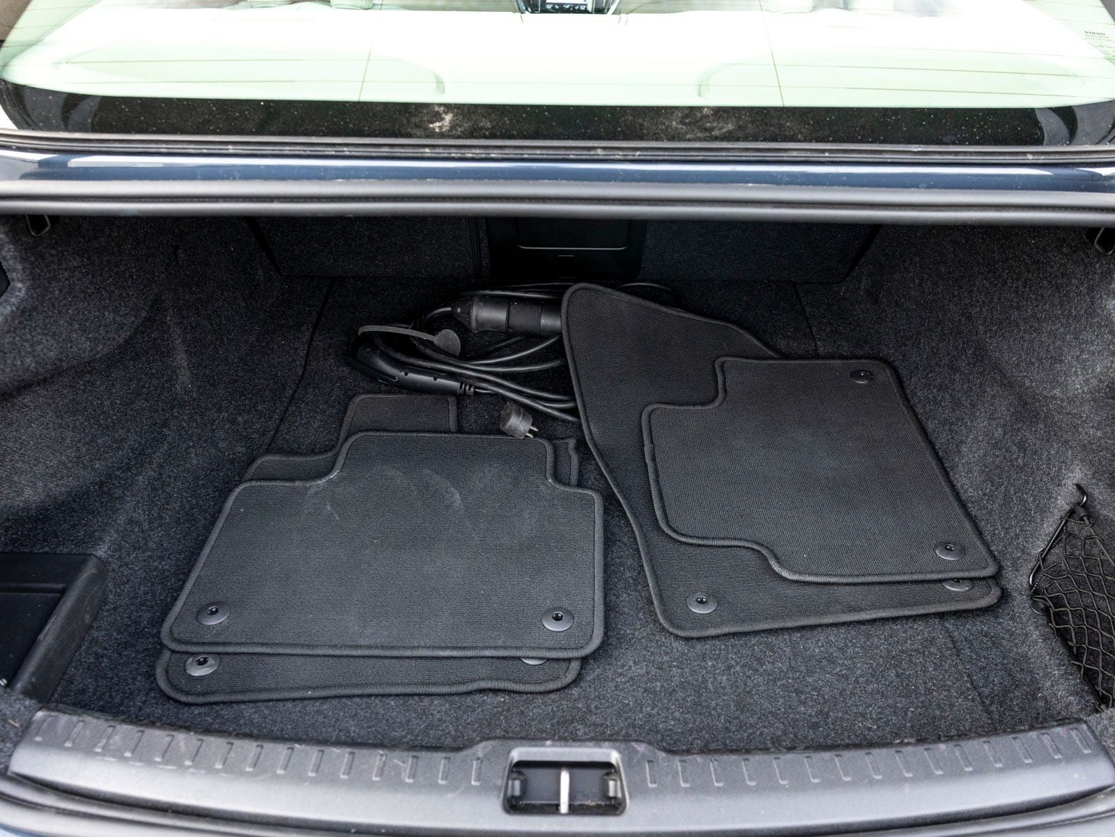 2022 Volvo S60 Recharge Plug-In Hybrid T8 Inscription