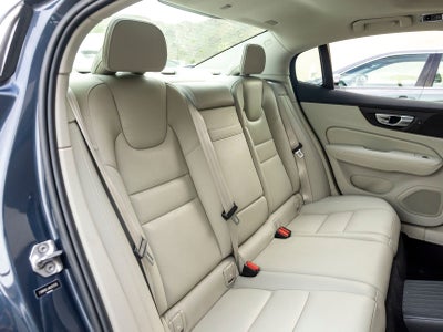 2022 Volvo S60 Recharge Plug-In Hybrid T8 Inscription