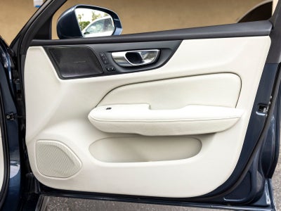 2022 Volvo S60 Recharge Plug-In Hybrid T8 Inscription