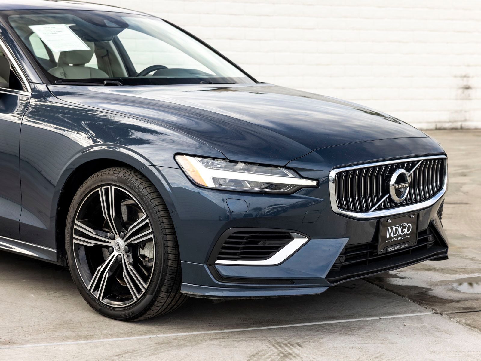 2022 Volvo S60 Recharge Plug-In Hybrid T8 Inscription