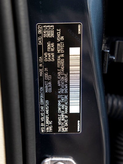 2022 Volvo S60 Recharge Plug-In Hybrid T8 Inscription