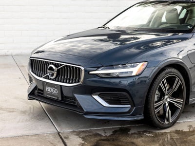 2022 Volvo S60 Recharge Plug-In Hybrid T8 Inscription