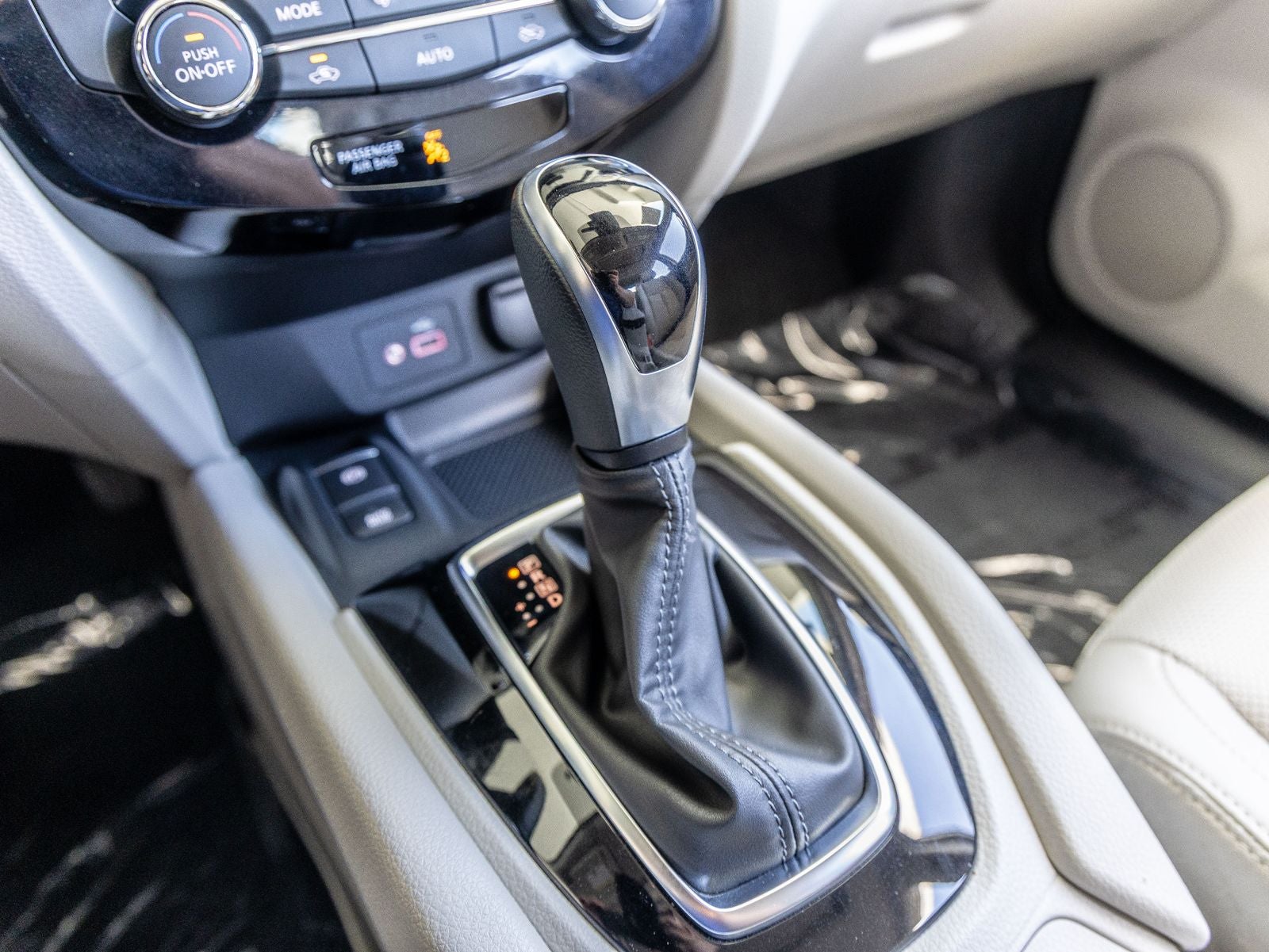 2021 Nissan Rogue Sport SL