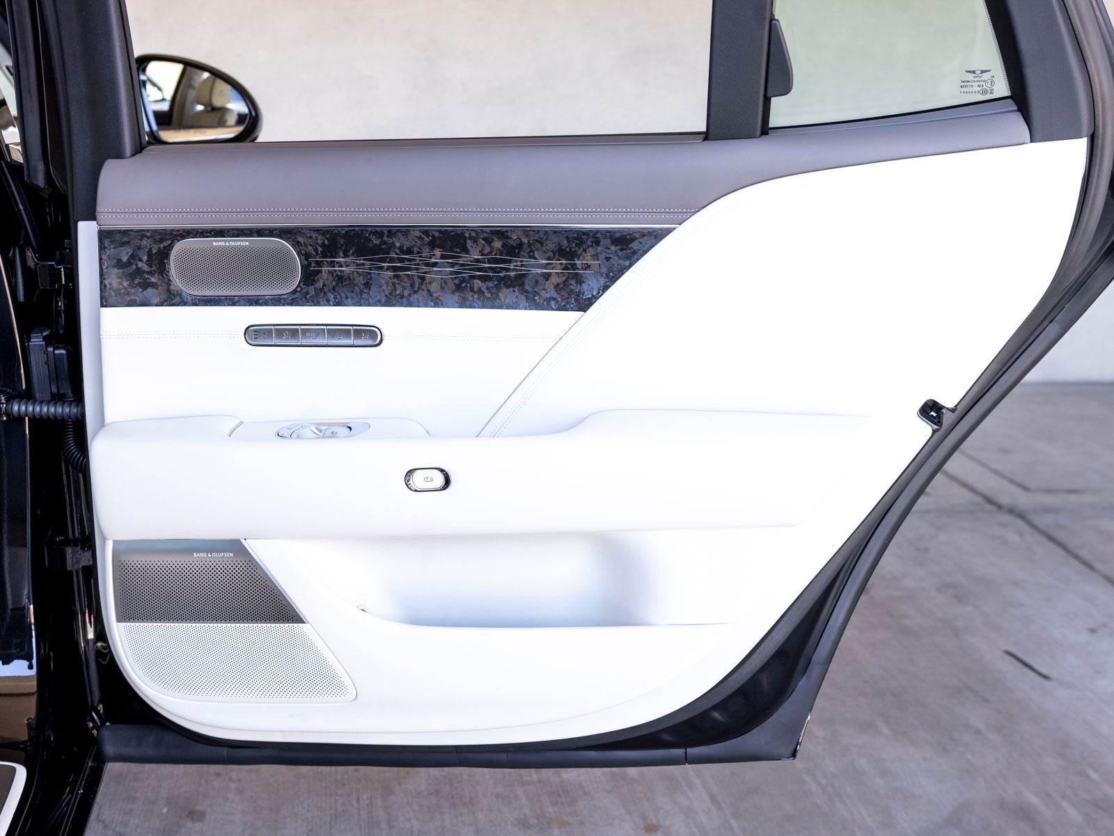 2026 Genesis G90 3.5T e-SC