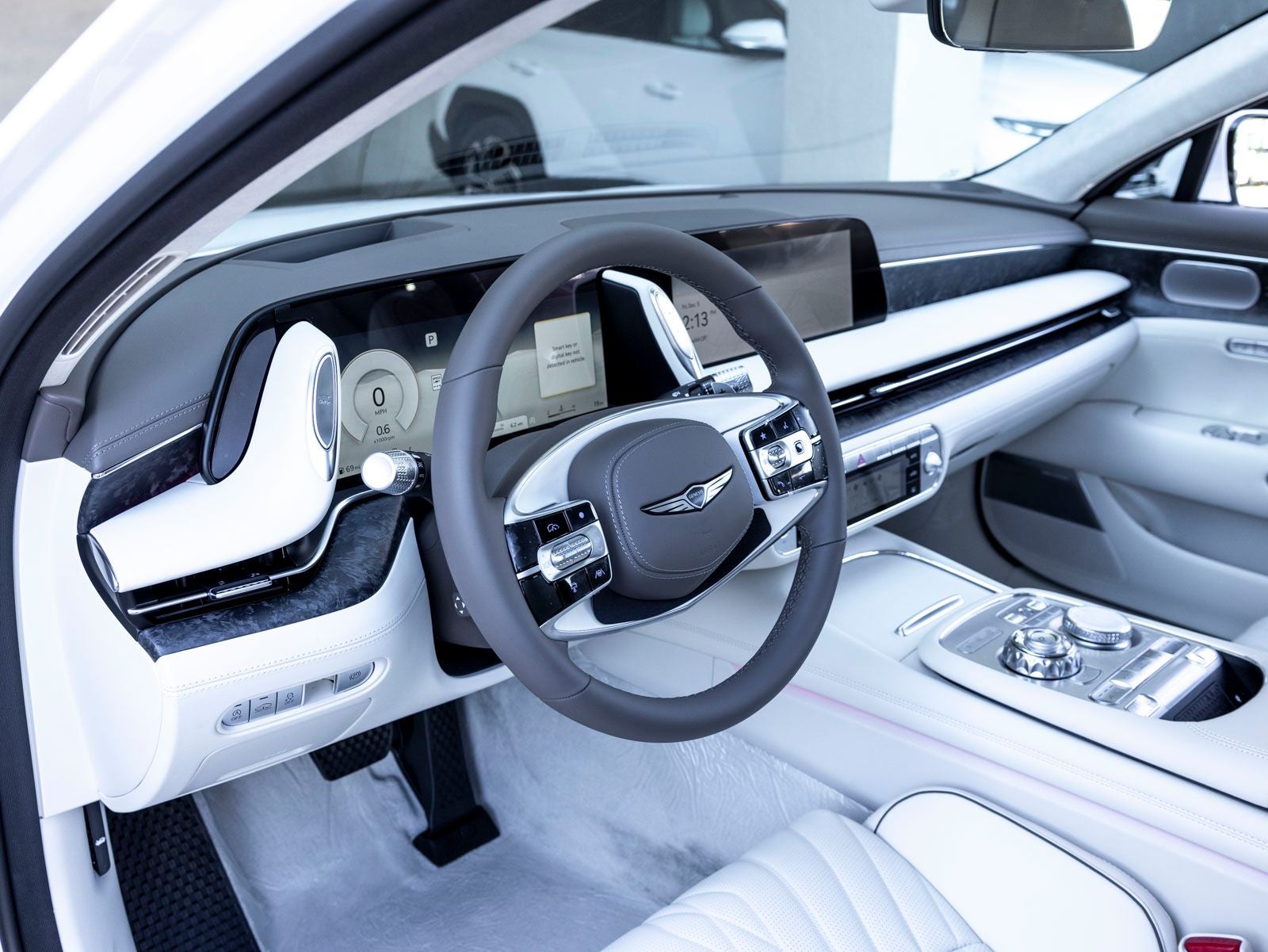 2026 Genesis G90 3.5T e-SC