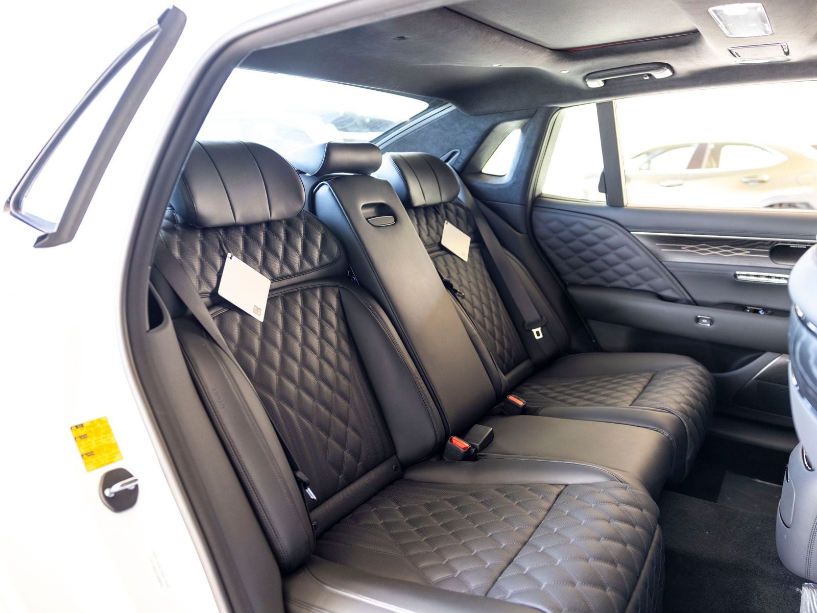 2026 Genesis G90 3.5T e-SC