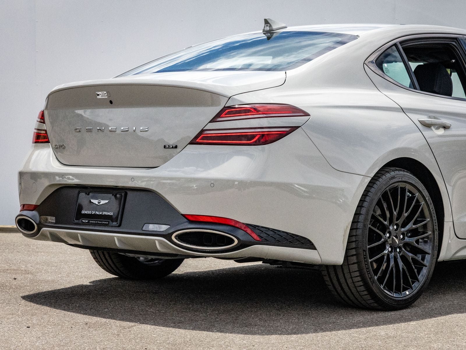 2026 Genesis G70 3.3T Prestige Graphite