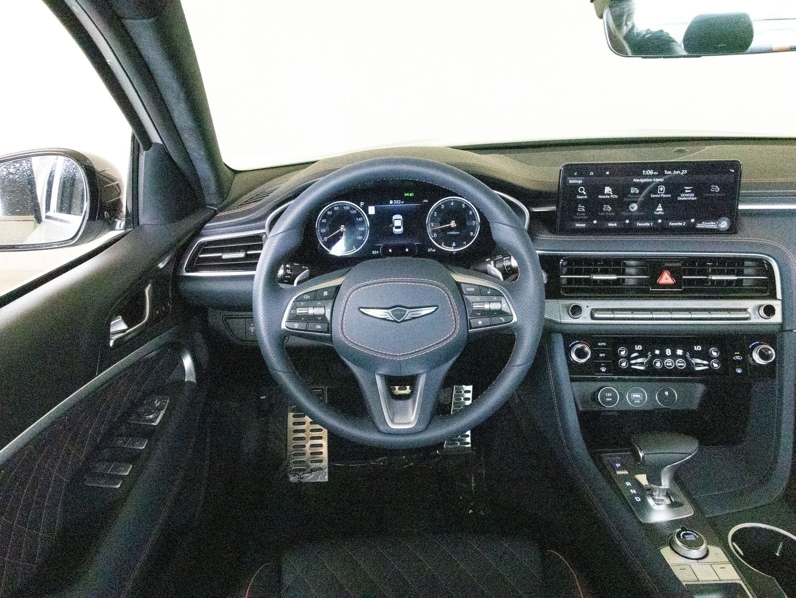 2026 Genesis G70 3.3T Prestige Graphite