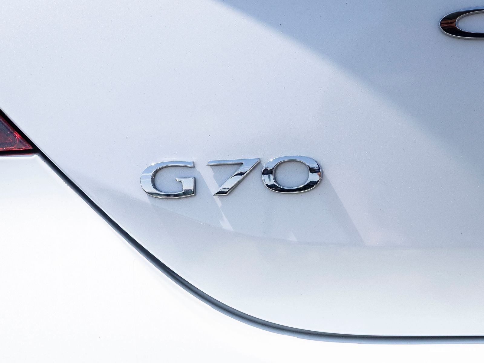 2026 Genesis G70 2.5T Prestige