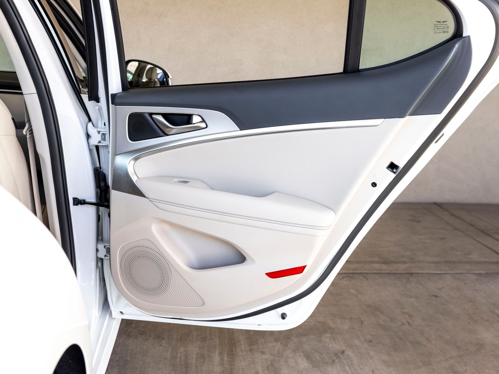 2026 Genesis G70 2.5T Prestige