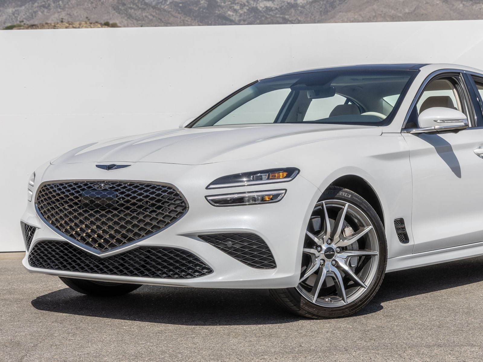 2026 Genesis G70 2.5T Prestige