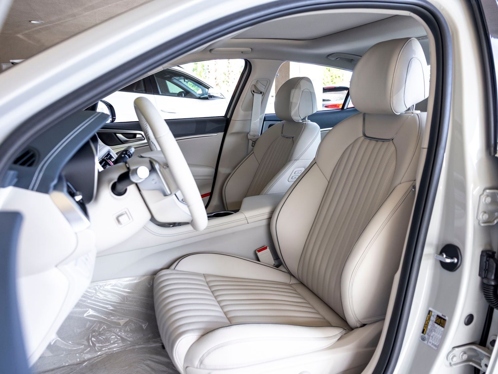 2026 Genesis G70 2.5T Prestige