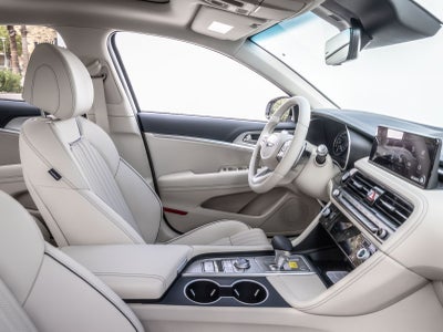 2026 Genesis G70 2.5T Prestige