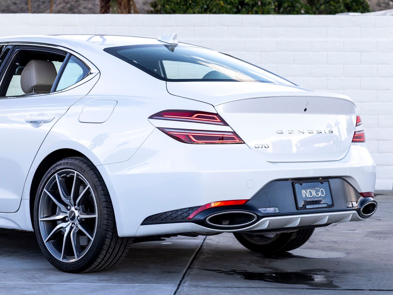 2025 Genesis G70 2.5T