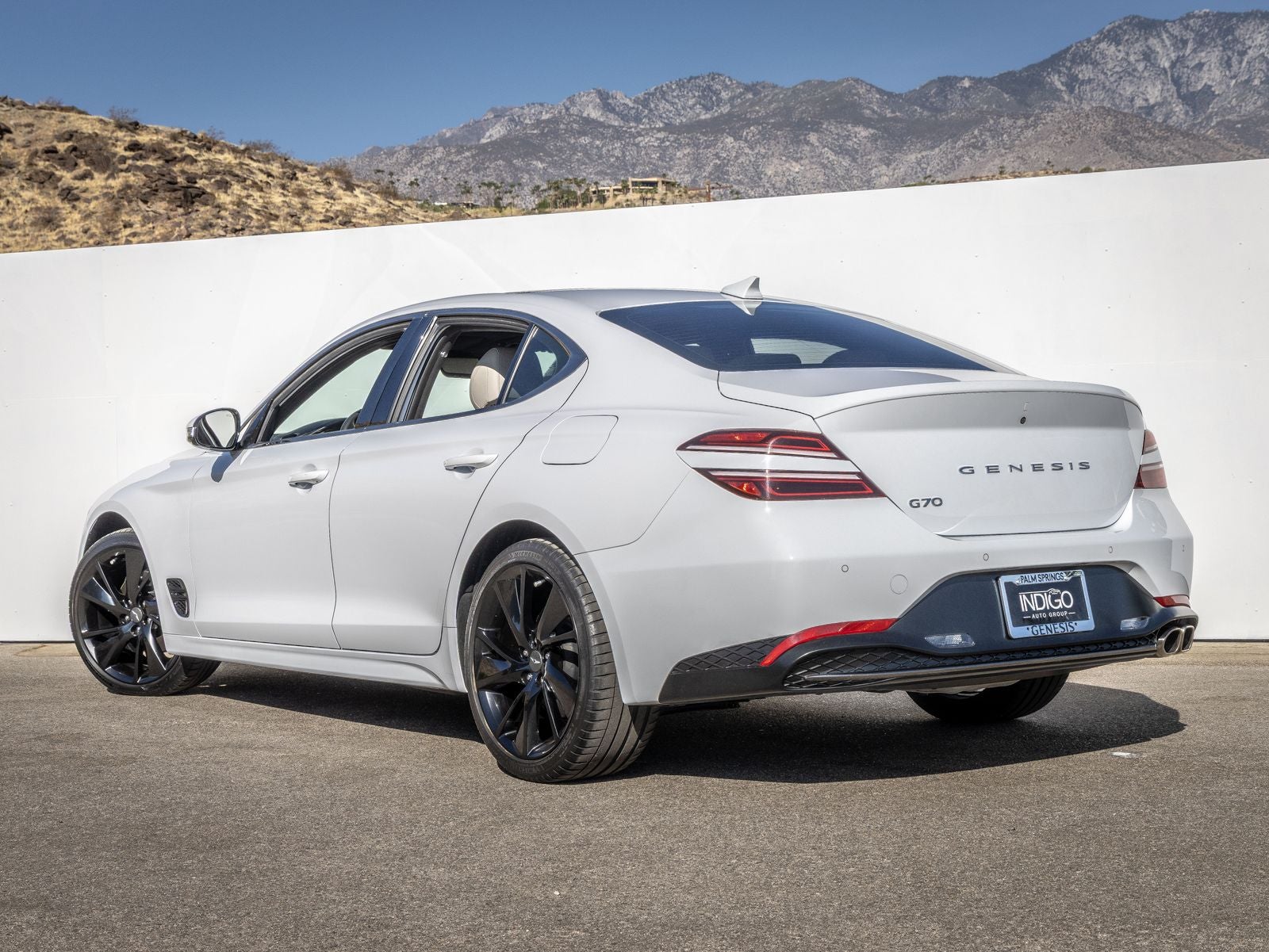 2023 Genesis G70 2.0T