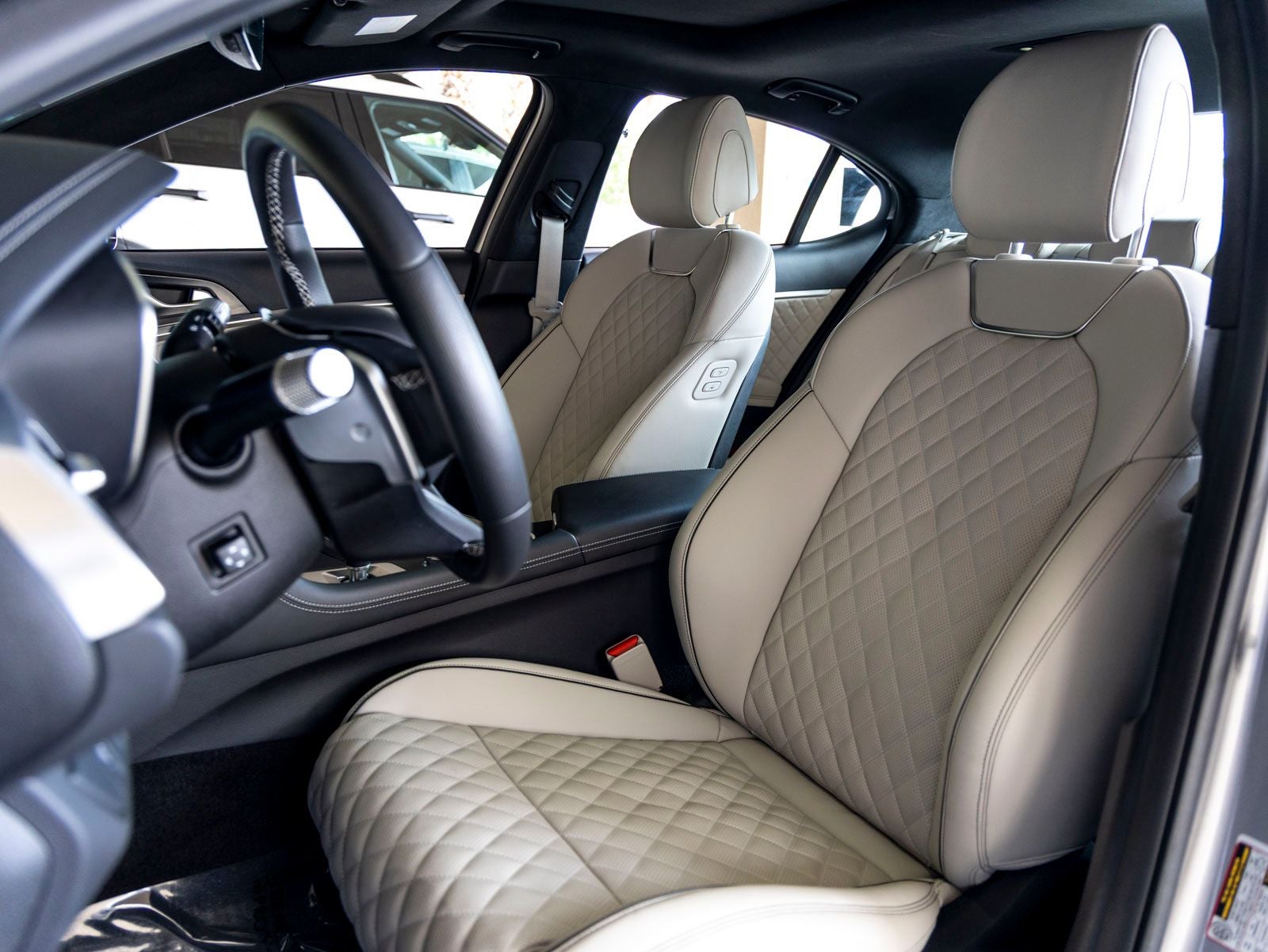 2025 Genesis G70 3.3T Sport Advanced