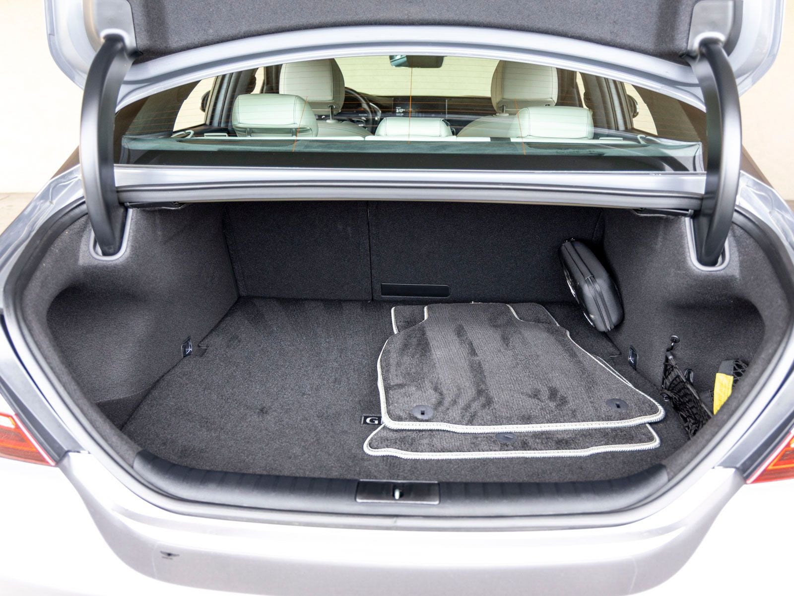 2025 Genesis G70 3.3T Sport Advanced