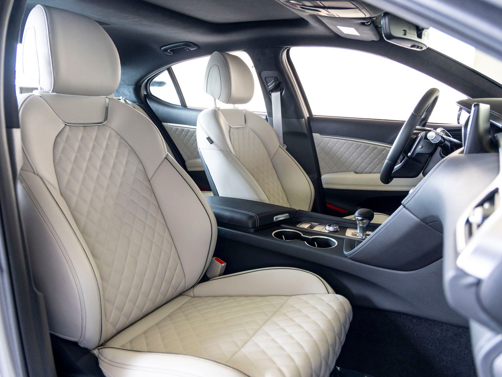 2025 Genesis G70 3.3T Sport Advanced