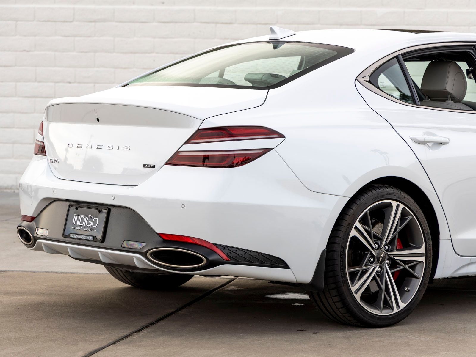 2025 Genesis G70 3.3T Sport Advanced