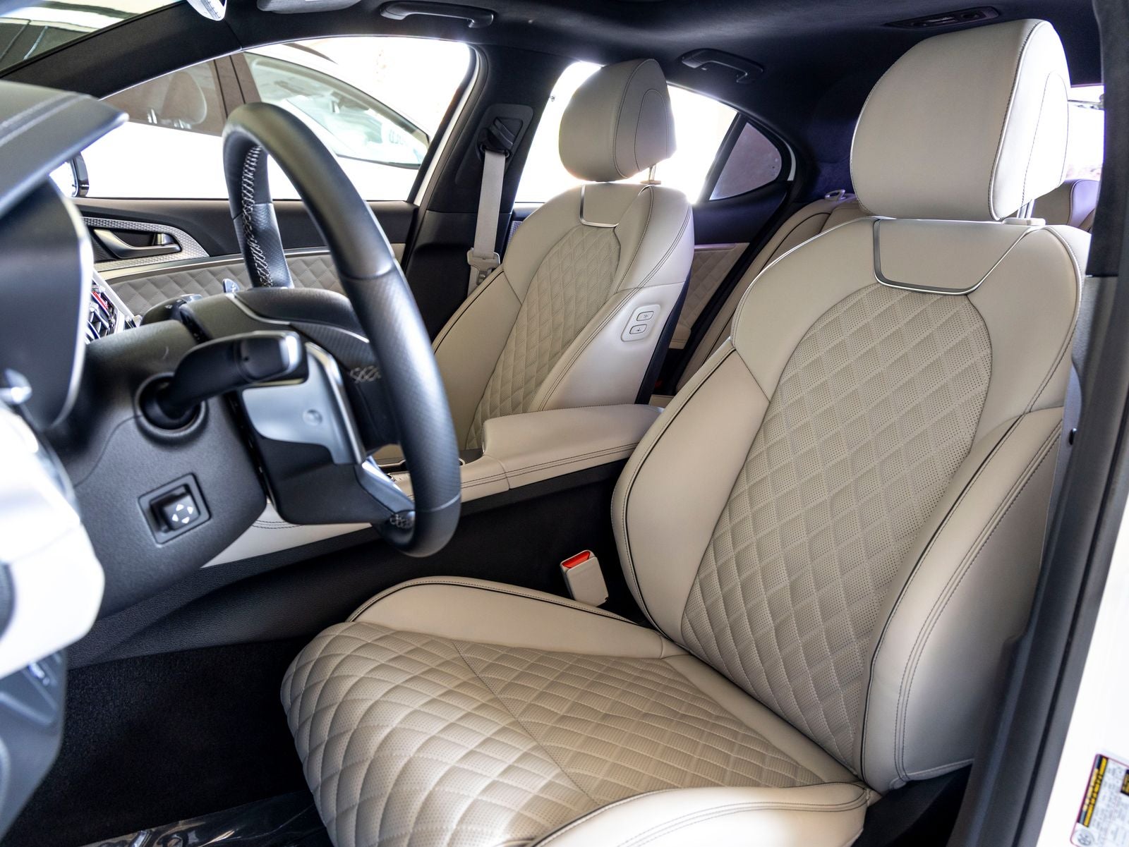 2023 Genesis G70 3.3T
