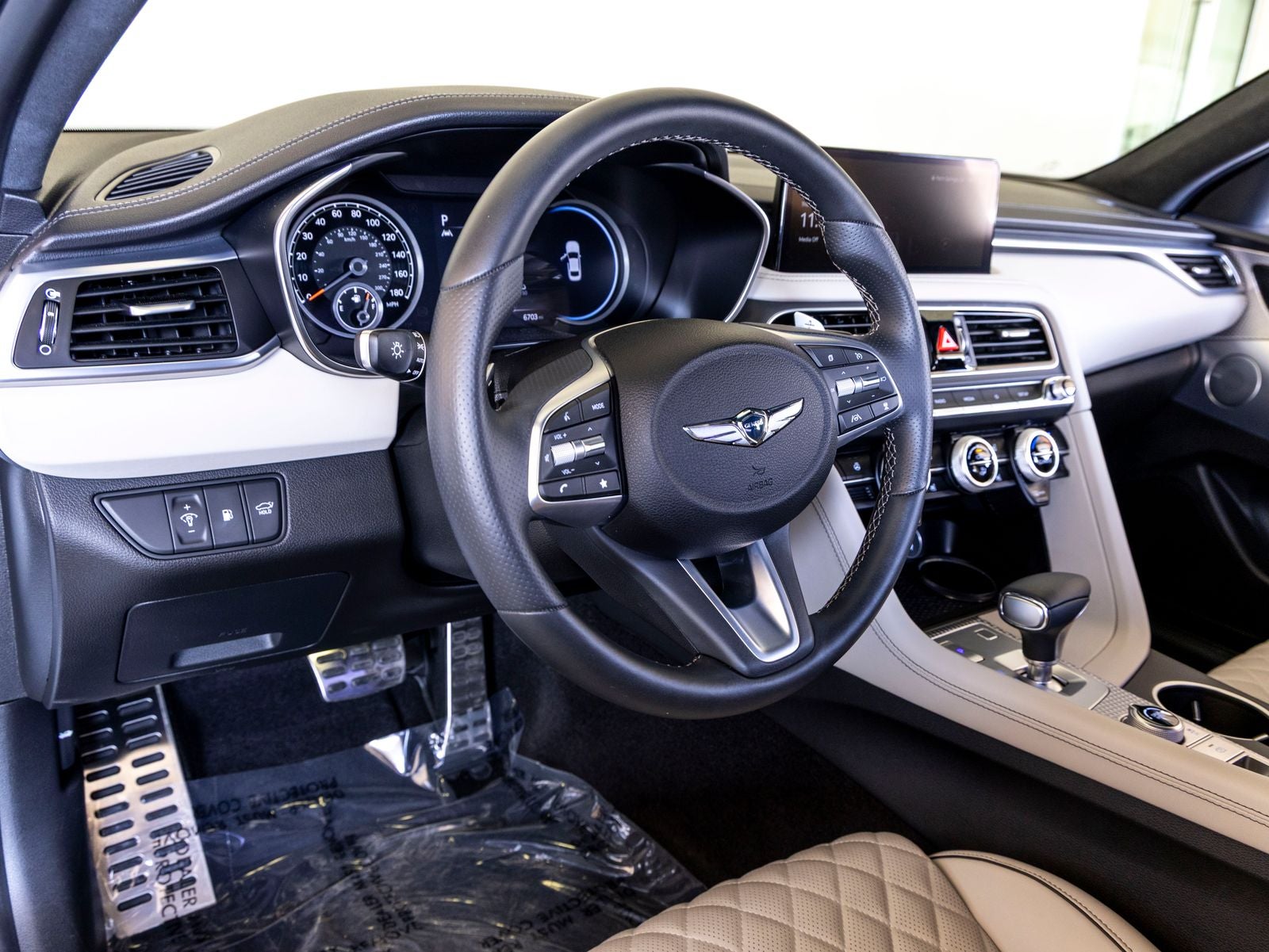 2023 Genesis G70 3.3T