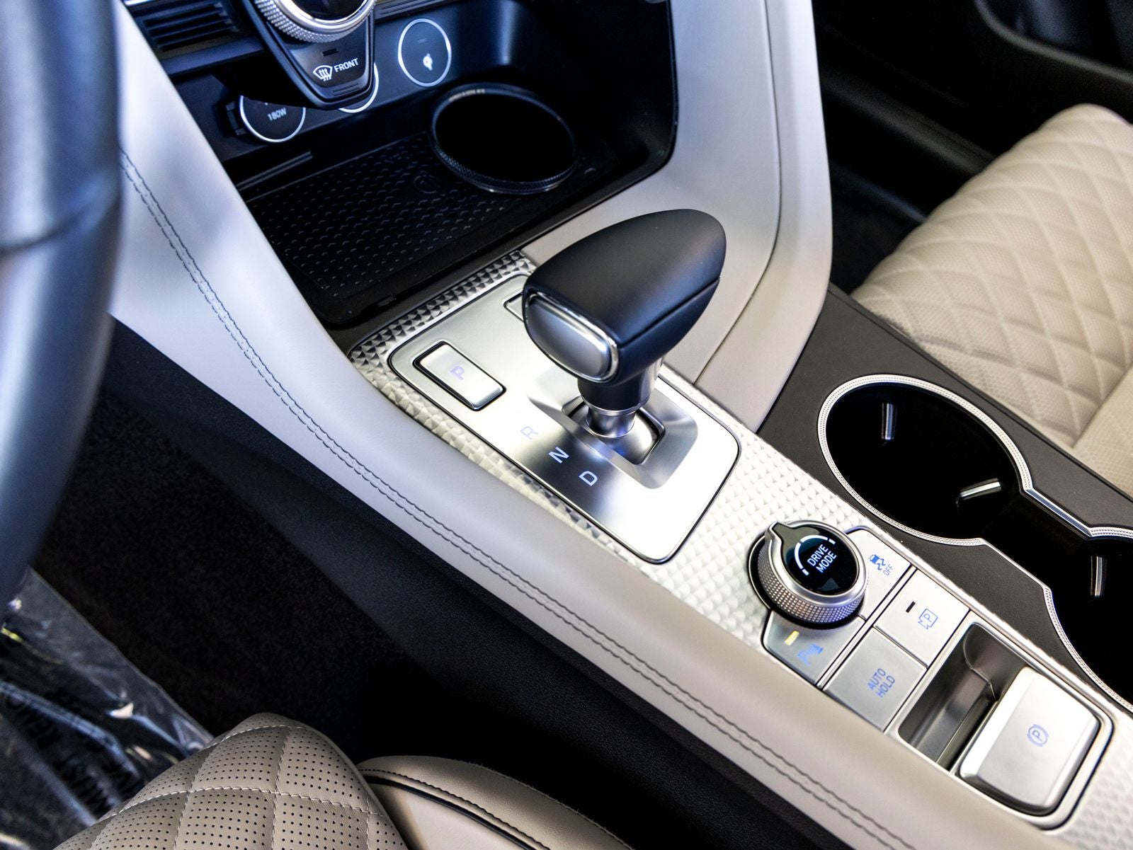 2023 Genesis G70 3.3T