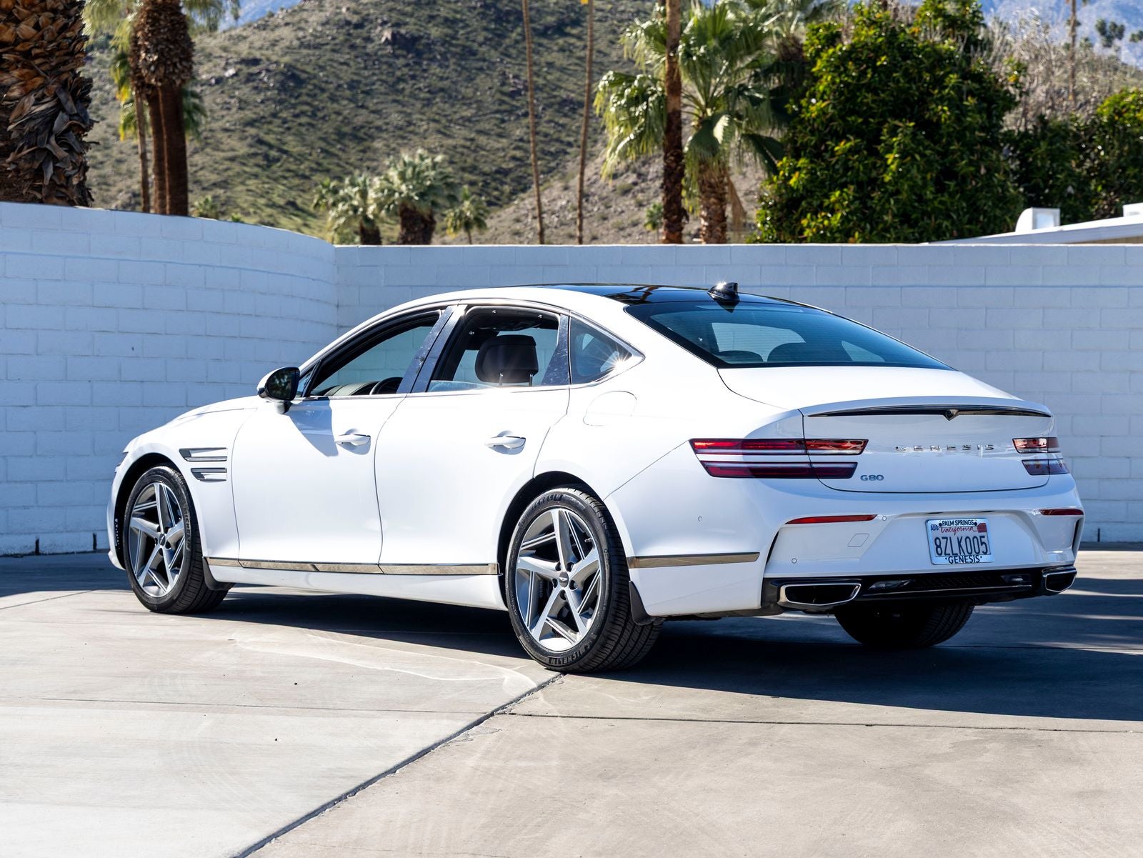 2023 Genesis G80 2.5T