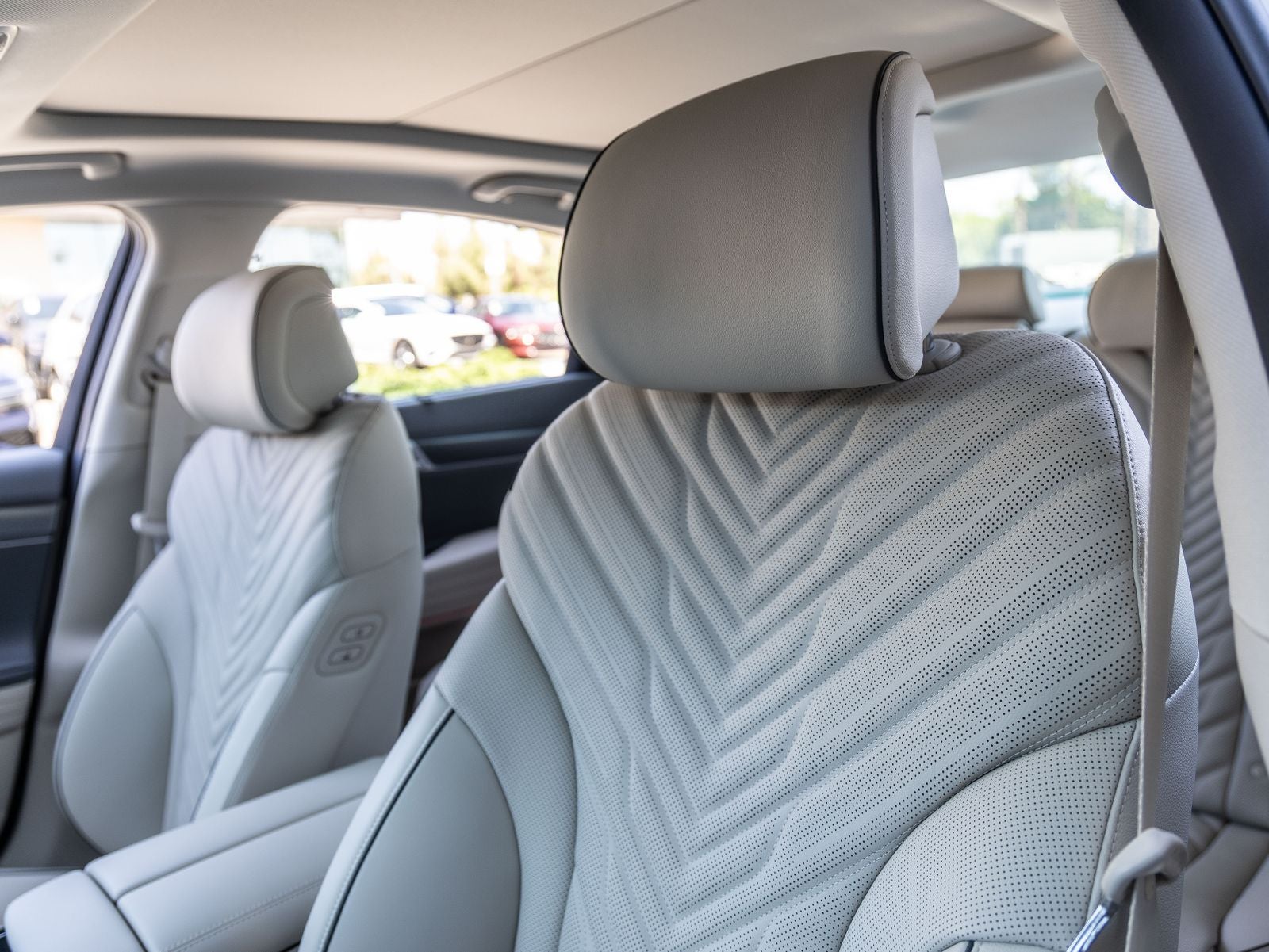2027 Genesis G80 2.5T Sport Prestige