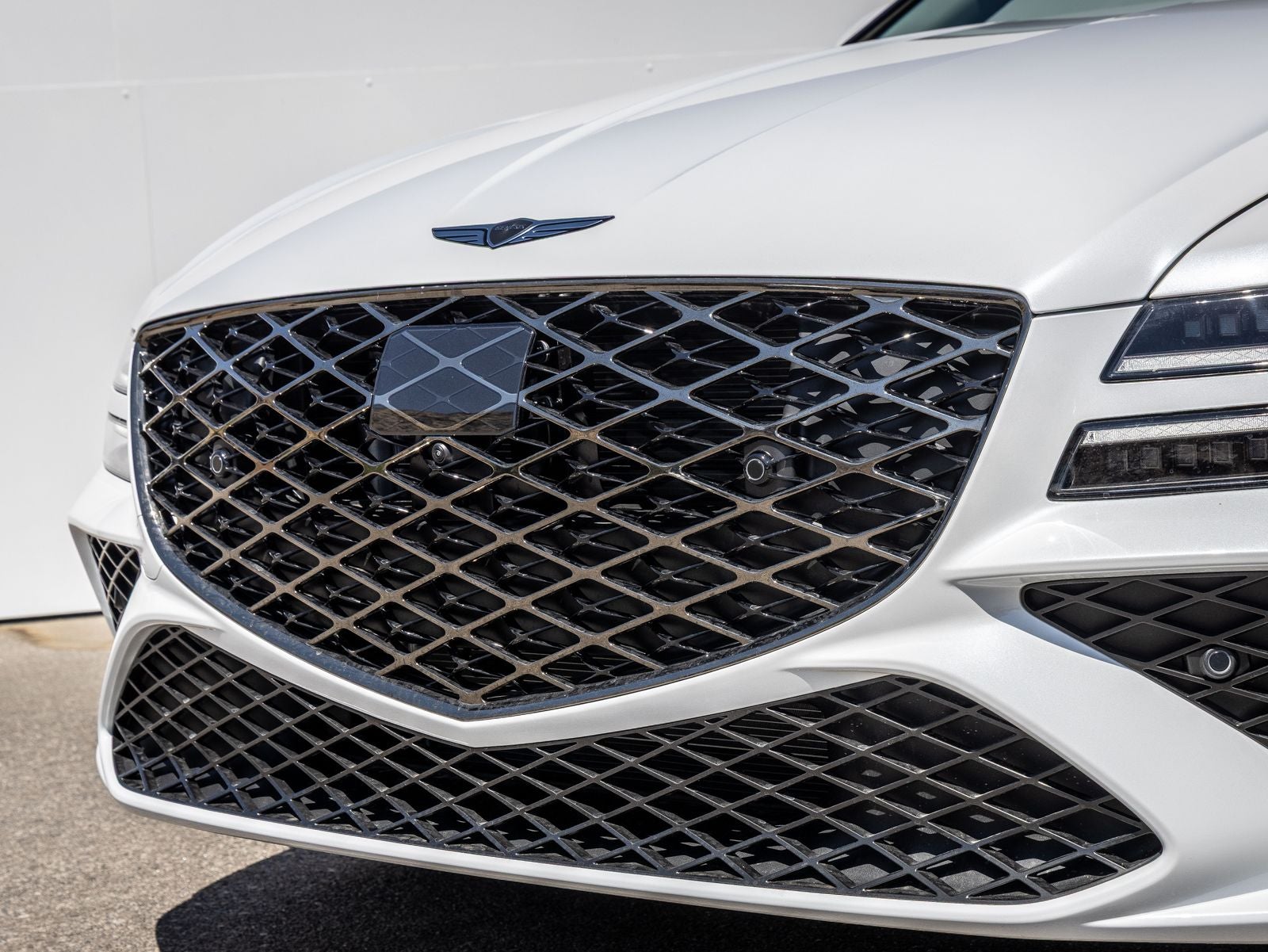2027 Genesis G80 2.5T Sport Prestige