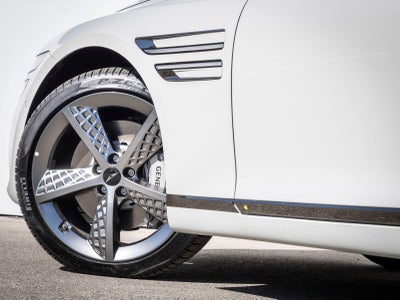 2027 Genesis G80 2.5T Sport Prestige
