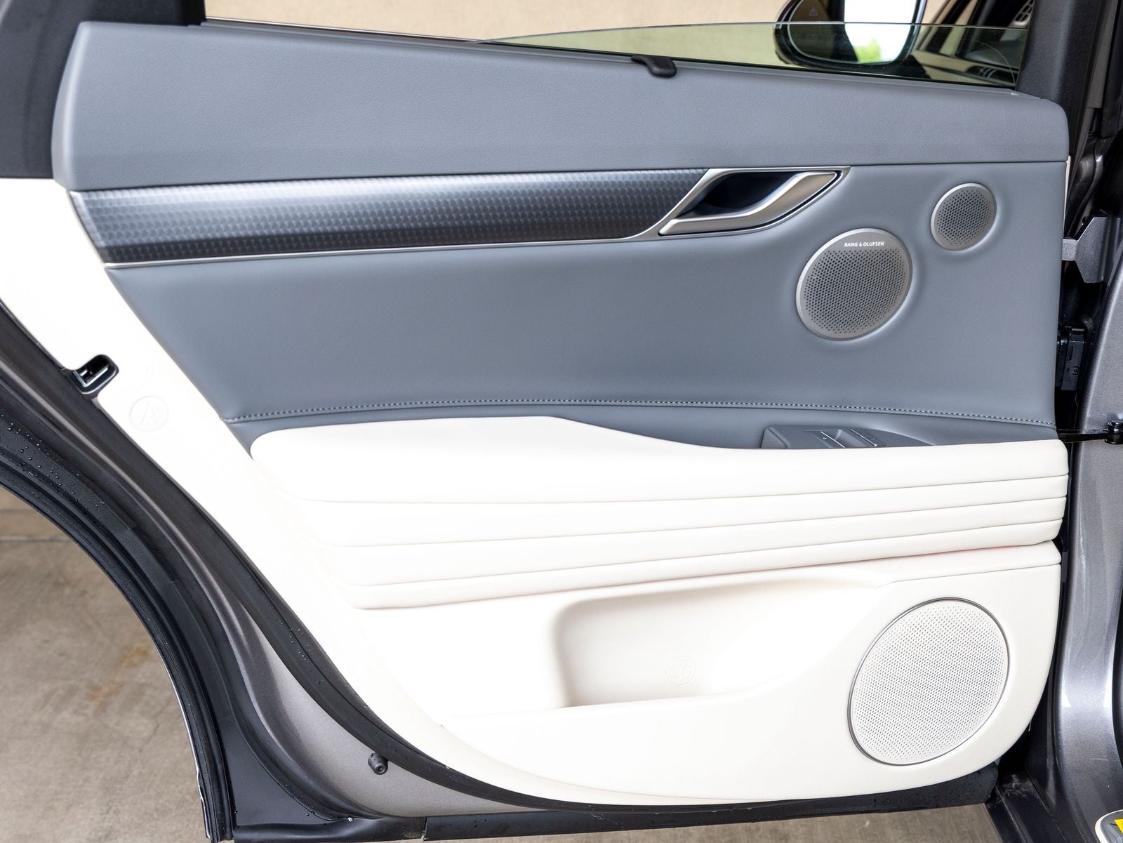 2026 Genesis G80 2.5T