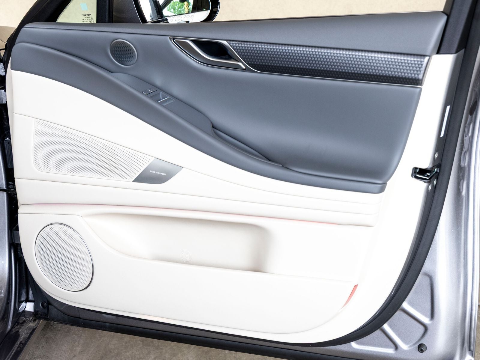 2026 Genesis G80 2.5T